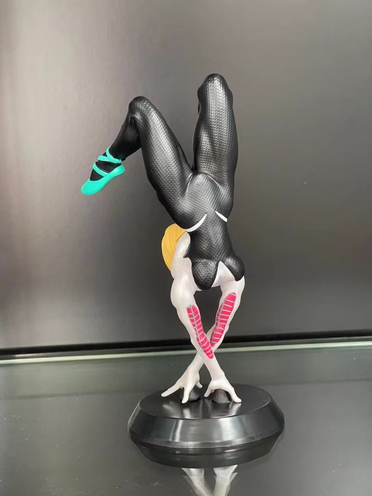 18cm Spidergwen Figure Spider Girl Anime Figure Movie Role Gwen Action Figurine Collectible Toys Decoration Pvc Model Doll Gifts
