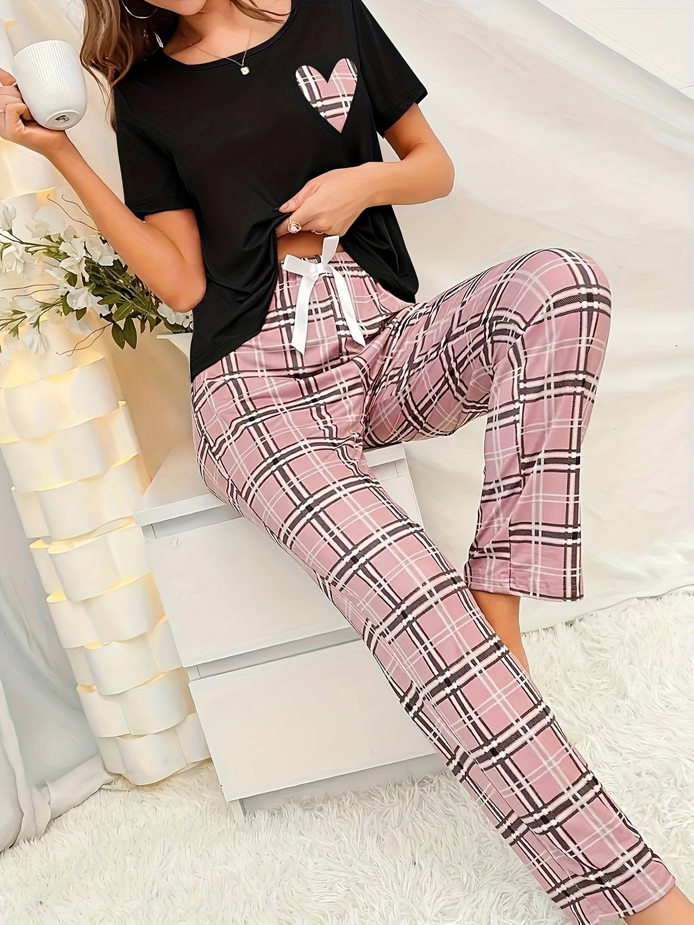 Stylish Simple Women's Summer Breathable Comfort Pajamas Women's Digital Alphabet Butterfly Print Short Sleeve Set Sleepwear