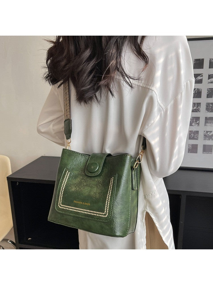 PU Shoulder Bag Multi-pocket Design Zipper and Buckle Opening Design Fashionable Versatile Messenger Bag