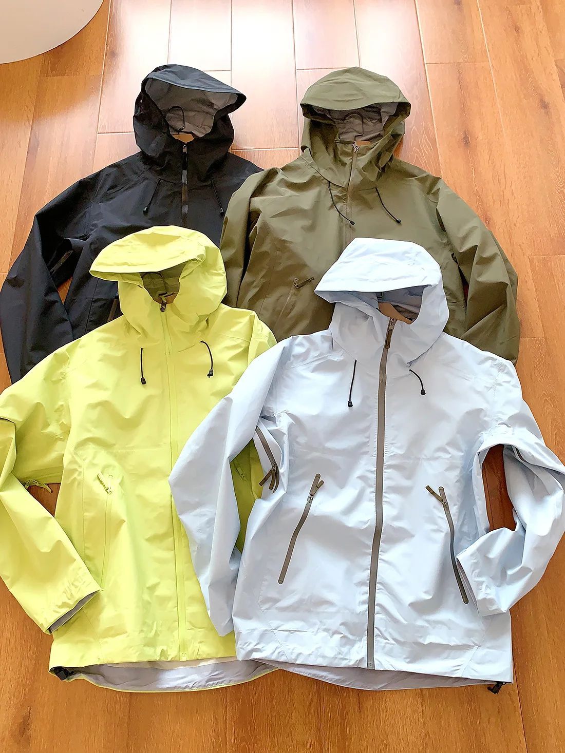 ARC New Storm Jacket Lovers Outdoor Sports Camping Mountain Skiing Trend Fashion British Wind Leisure Waterproof Storm Jacket