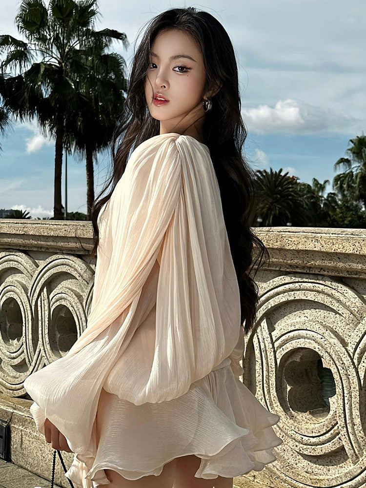 TWOTWINSTYLE Elegant Ruched Mini Dress For Women Round Neck Lantern Long Sleeve