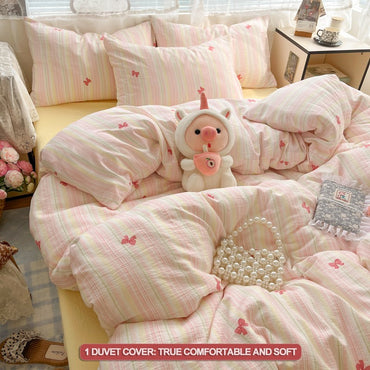 Cute Duvet Cover Set 3-Piece Breathable Ultra-Soft Bedding Set with 1 Duvet Cover and 2 Pillowcases, Sweet Girly Bed Set Decor