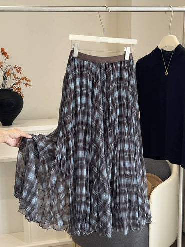 Mesh splicing color blocking plaid midi skirt for women in autumn 2025, new high waisted drape pleated loose umbrella skirt