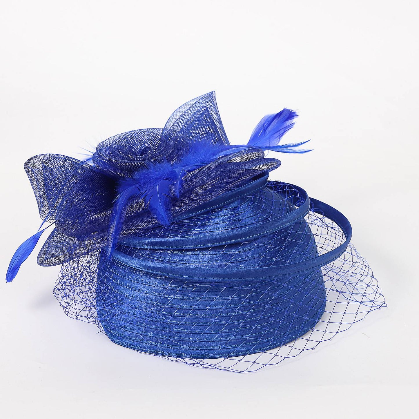 FS Casamento Igreja Chapéus Vermelhos Fascinadores Para Mulheres Com Véu de Pena Festa Coquetel Adorno de Cabeça 2025 Senhora Elegante Chapéu Kentucky Derby