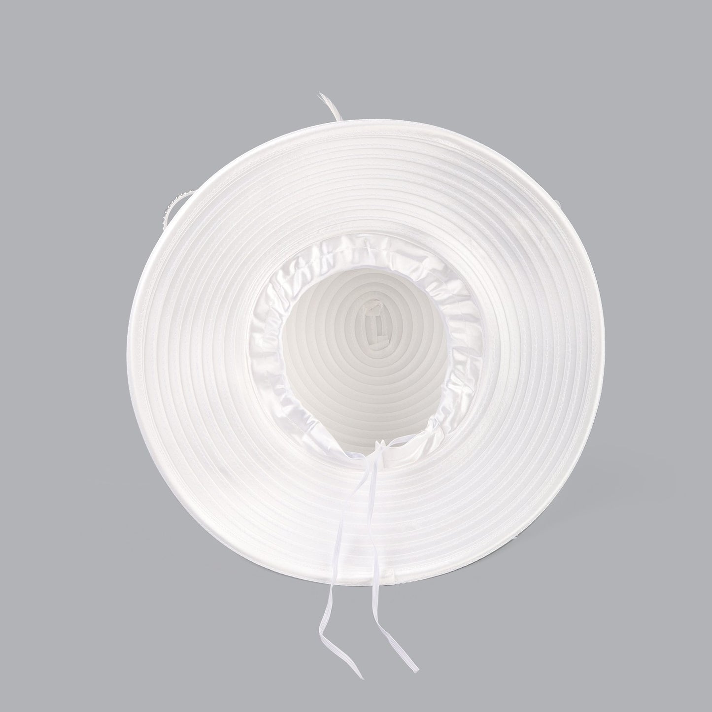 Deluxe New White Church Hat Party Banquet Satin Cloth Photography Hats Premium Chains Formal Hat Flower Top Cap For Women Ladies