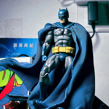 New In-Stock Mafex 105 Comic Version Hush Batman Blue Justice League Action Figure For Kids' Collection Toy Christmas Gift