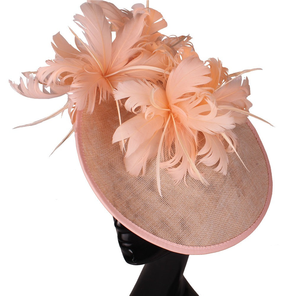 Bonés Cinzentos Millinery Com Acessórios de Tiara Imitação Sinamay Chapéu Derby de Coquetel Feminino Fascinadores de Cabelo de Noiva com Pena Chique