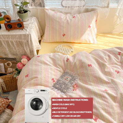 Cute Duvet Cover Set 3-Piece Breathable Ultra-Soft Bedding Set with 1 Duvet Cover and 2 Pillowcases, Sweet Girly Bed Set Decor