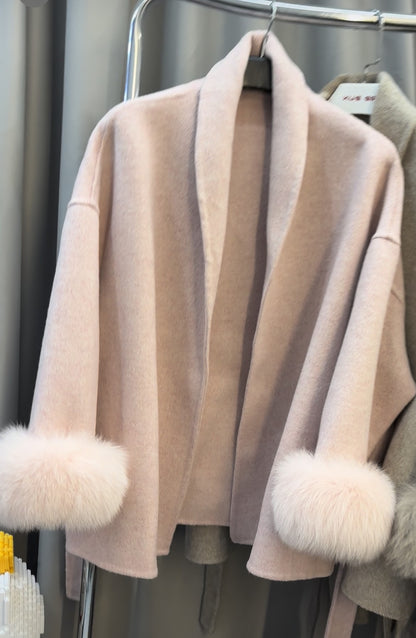 UCXQ Casaco Feminino Elegante OL para Escritório com Retalhos de Pelo Manga Comprida Lã Jaqueta de Roupa Feminina Bonita Outono Inverno 2025