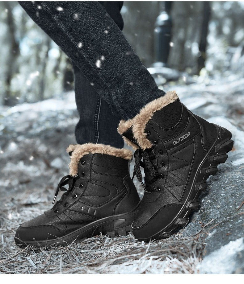 Botas de Neve de Inverno 2025 Masculinas Sapatos Outdoor Cano Alto Cadarço Antiderrapante Botas de Tornozelo Quente Confortáveis Pelúcia Sapatos Casuais Masculinos