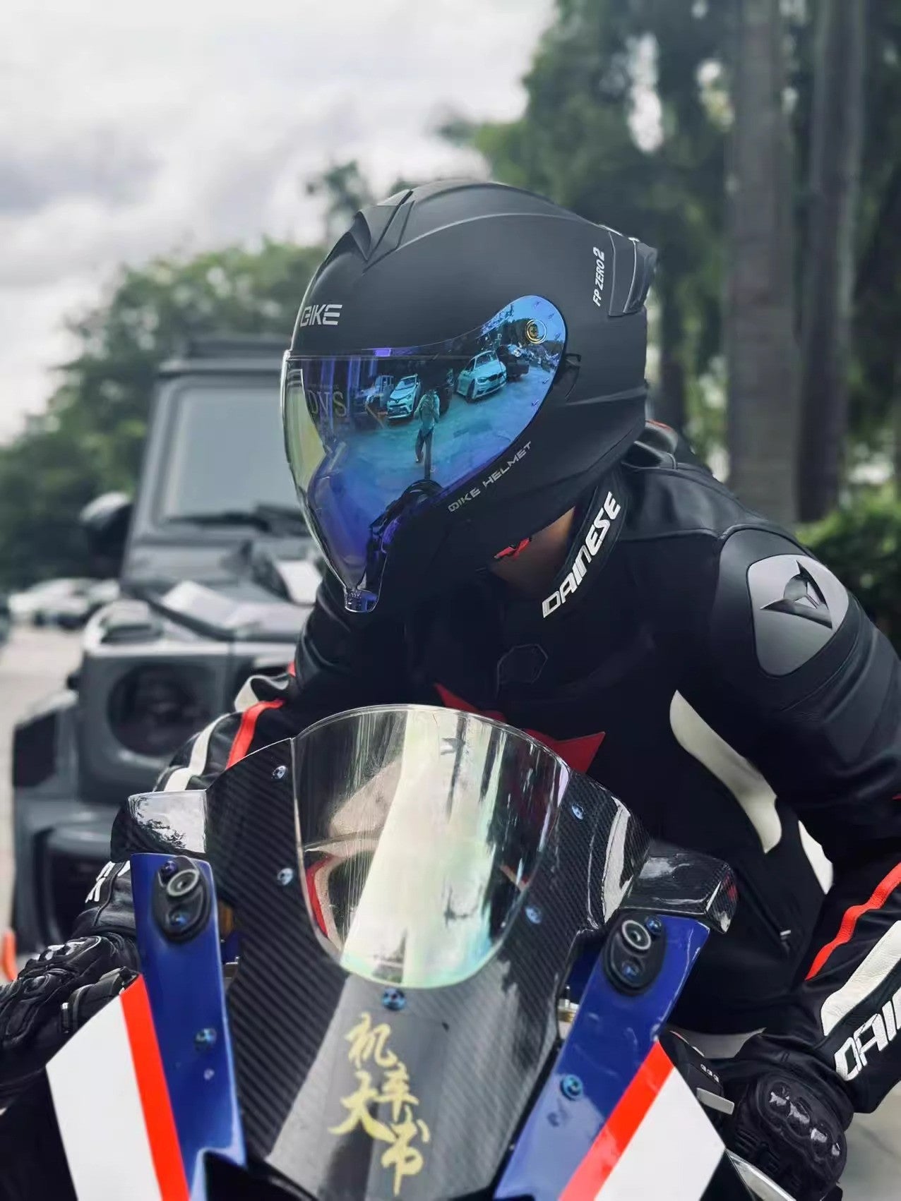Capacete de motocicleta masculino e feminino com lente dupla antiembaçante integral para motoqueiro com pedal de cruzeiro e capacete universal para todas as estações com certificação DOT