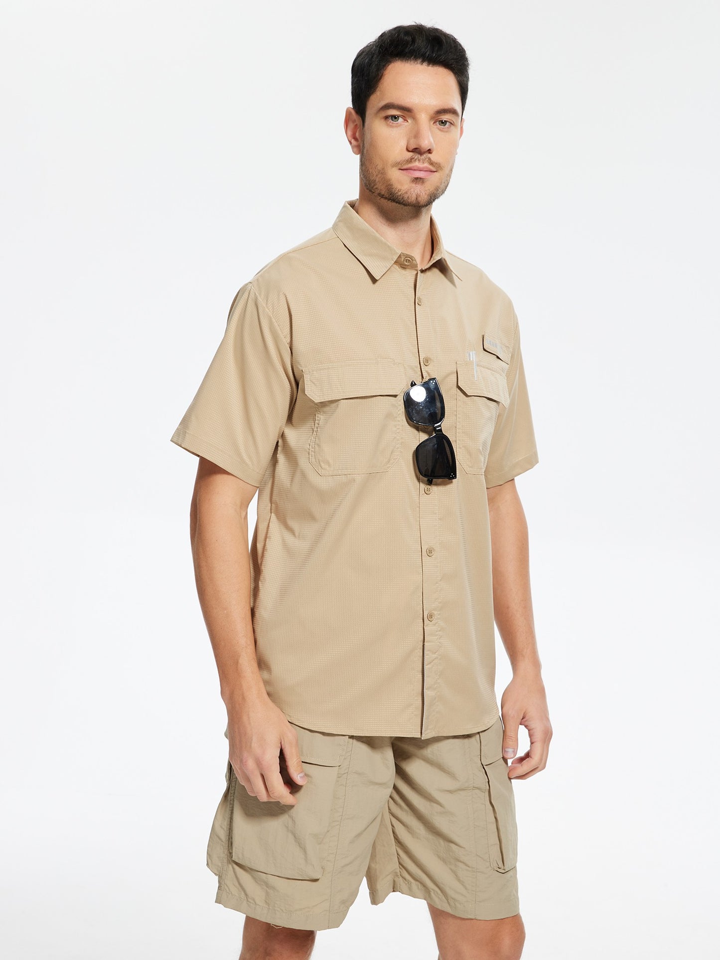 Men's UPF 50+ Short Sleeve Sun Protection Fishing Shirts, Rashguard Casual Button Down Fishing Hiking Shirt with Breathable Mesh