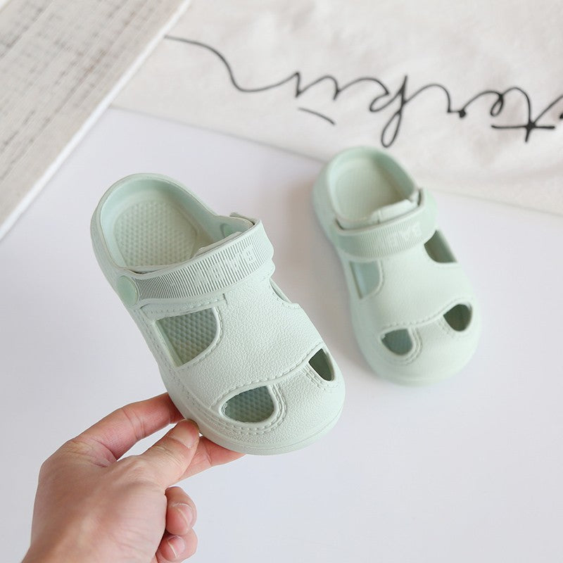 New Summer Children Shoes Non-Slip Slippers Baby Outdoor Fashion Hole Beach Sandals Slippers for Girl Boy Beach Children's Shoes