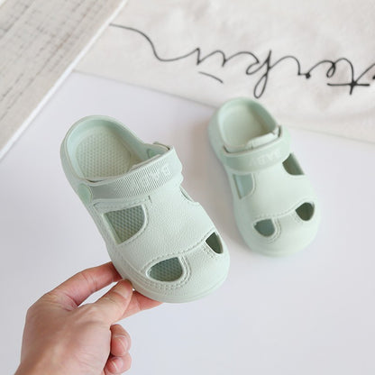 New Summer Children Shoes Non-Slip Slippers Baby Outdoor Fashion Hole Beach Sandals Slippers for Girl Boy Beach Children's Shoes
