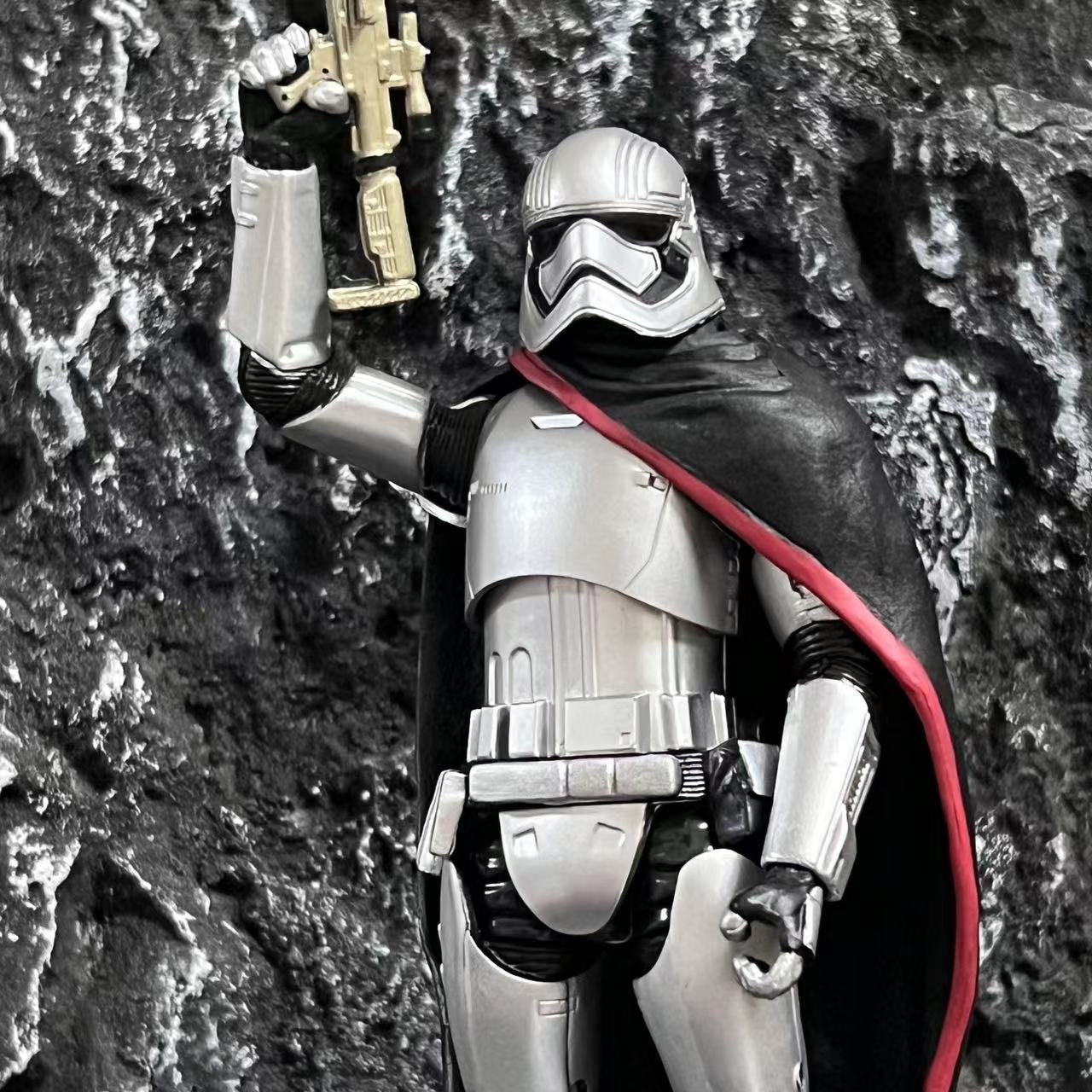6 Inch Star Wars:force Awaken First Order Snowtrooper Captain Phasma Commander Action Figure Collectible Toys