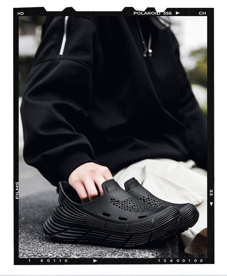 Summer Sandals Men Beach Slipper Platform Soft Sole Waterproof Anti-Slip Sandals Water Shoes Outdoor Sport Hollow out Men Shoes