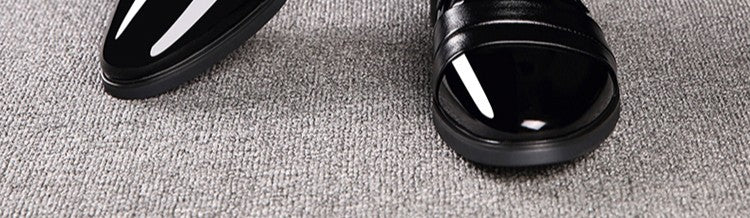 Social Shoe for Men Casual Business Patent Leather Dress Shoes Man Bright Upper Pointed Toe 2025 Trend Office Suit Footwear New