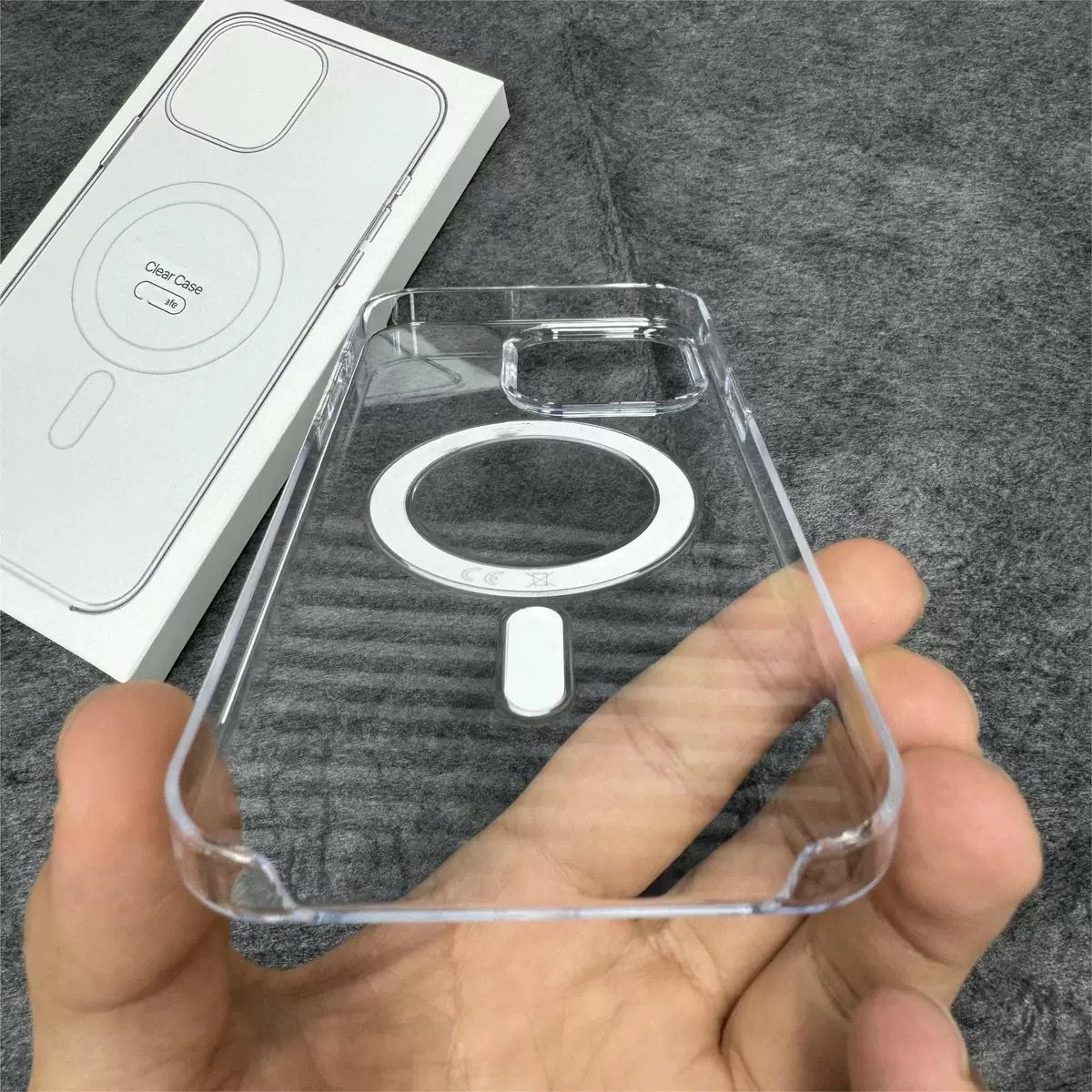 Capa Magnética Transparente de Animação Original para iPhone 17 Air 16 15 14 13 12 Pro Max, Capas para Carregamento Sem Fio Magsafe