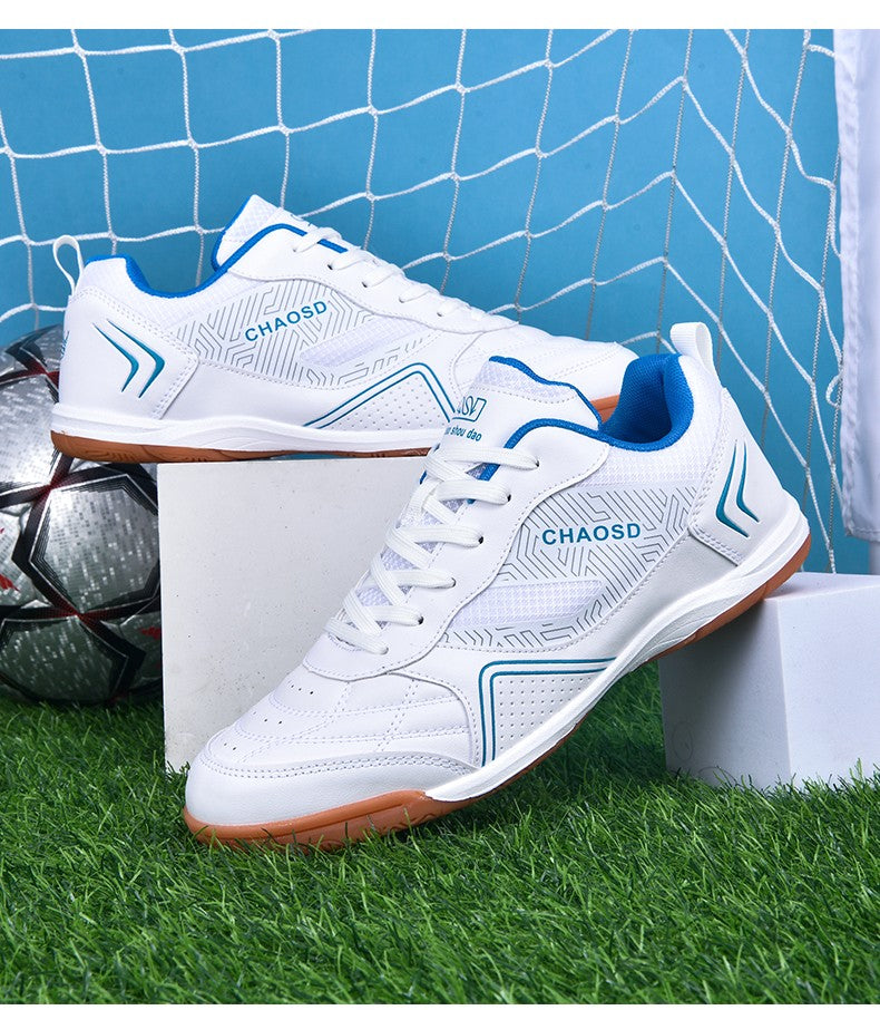 Men Professional Soccer Cleats Anti-Slippery Futsal Training Cleats Wear Resistant Ultralight  Outdoor Indoor Unisex Sneakers