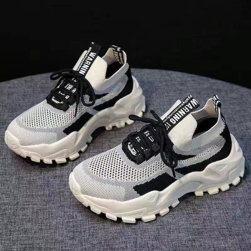 2026 New Women's Dad shoes Breathable Me Running shoes Faionable Casual Sports Sneakers Flat Bot round Toe Plastic Sole