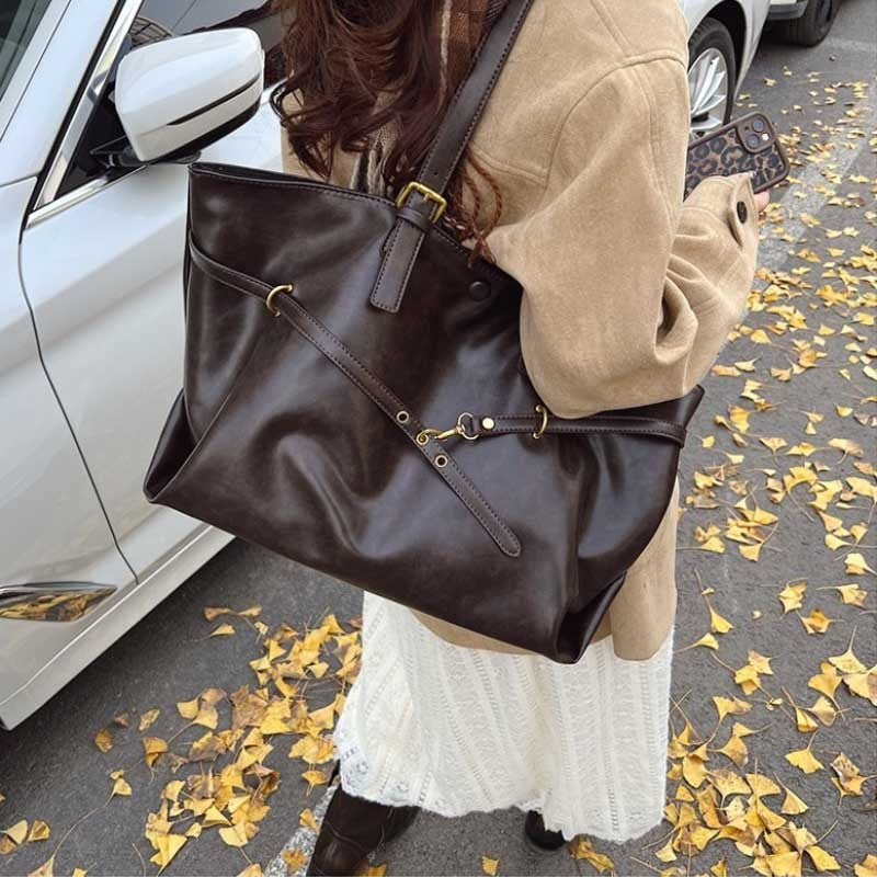 Retro Big PU Leather Shoulder Bag for Women 2025 Winter Trend New Y2K Fashion Handbags Females Travel Luxury Tote Bag  bolsas