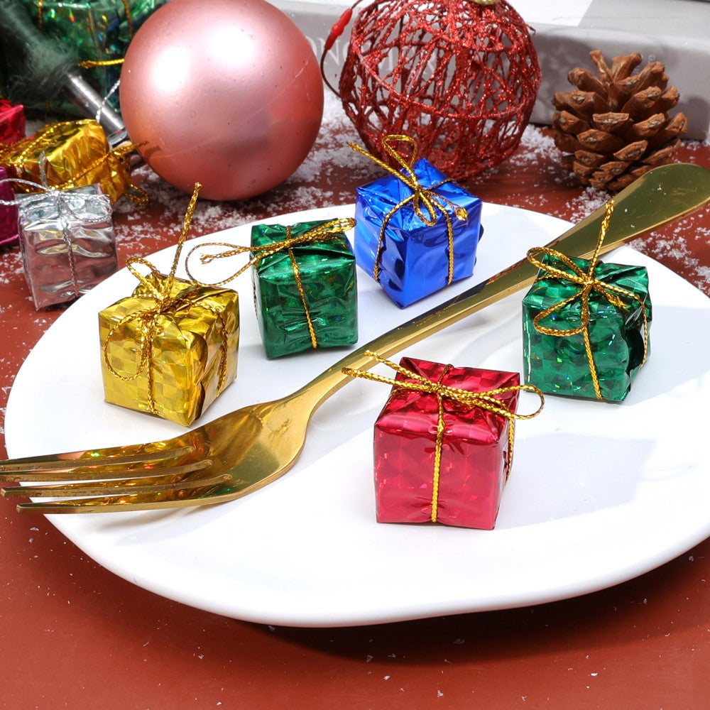 12/240x Christmas Foam Gifts Boxes Xmas Tree Hanging Pendants Colorful Candy Boxes Home Festival Party DIY Decoration Supplies
