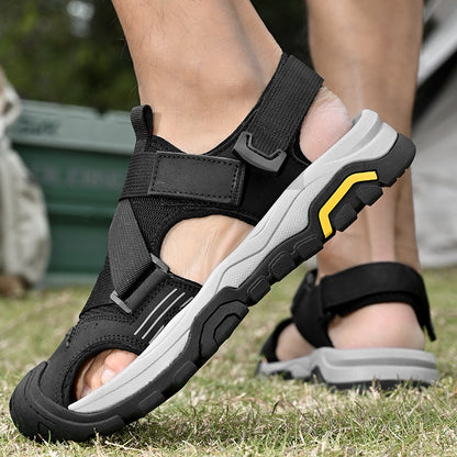 Non-Slip Sunnmer Fashion Flats Men's Breathable Sandals Lightweight Outdoor Sport Sandals Anti-collision Toe Male Beach Shoes