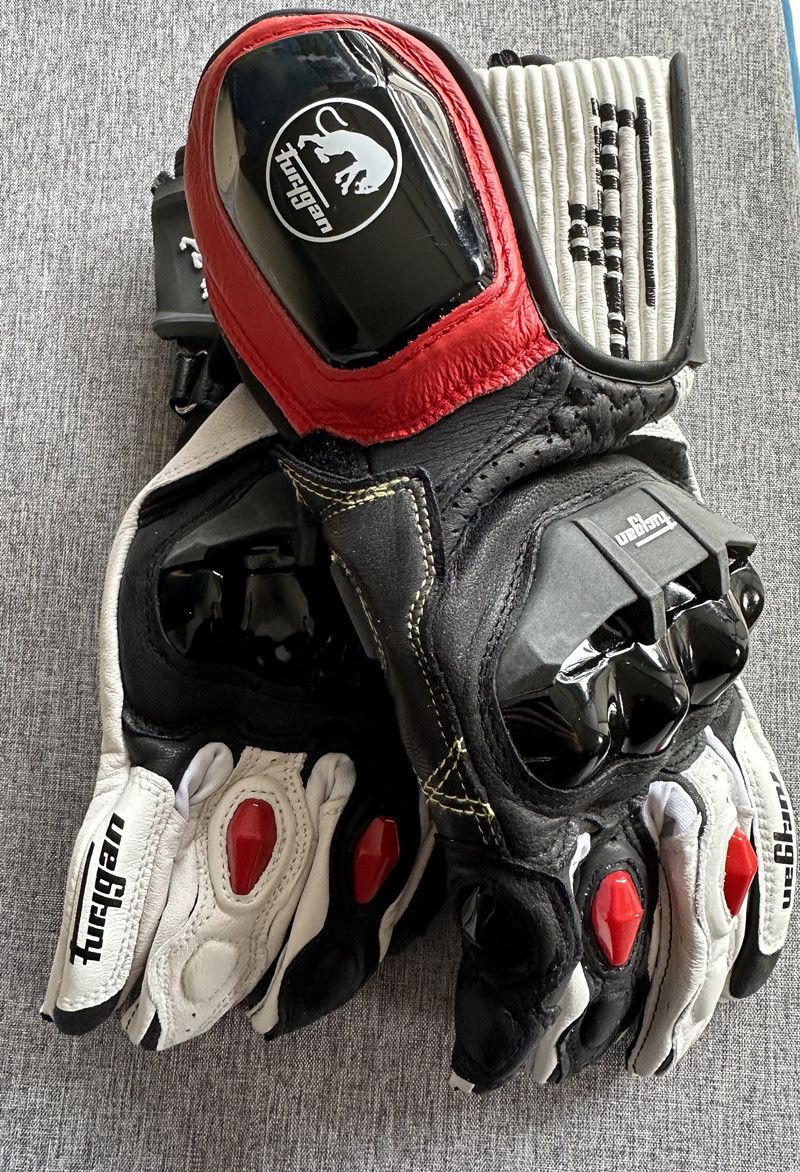 Luvas de Couro Genuíno para Motociclistas Masculinas Luvas de Motocross Corta-vento para Pilotagem ao Ar Livre Equipamento de Proteção para Motociclismo com Tela Sensível ao Toque