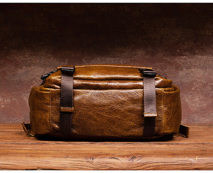 Retro cowhide backpack men and women trend outdoor travel bag leather business computer backpack large capacity