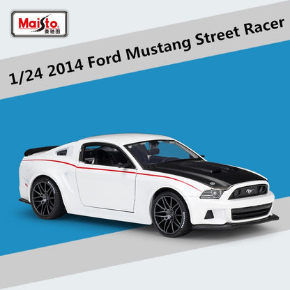 Maisto 1:24 Street Racing Versão Ford Mustang 2014 Liga Modelo de Carro em Escala Diecast Metal Coleção Estática Carro de Brinquedo Infantil Presente