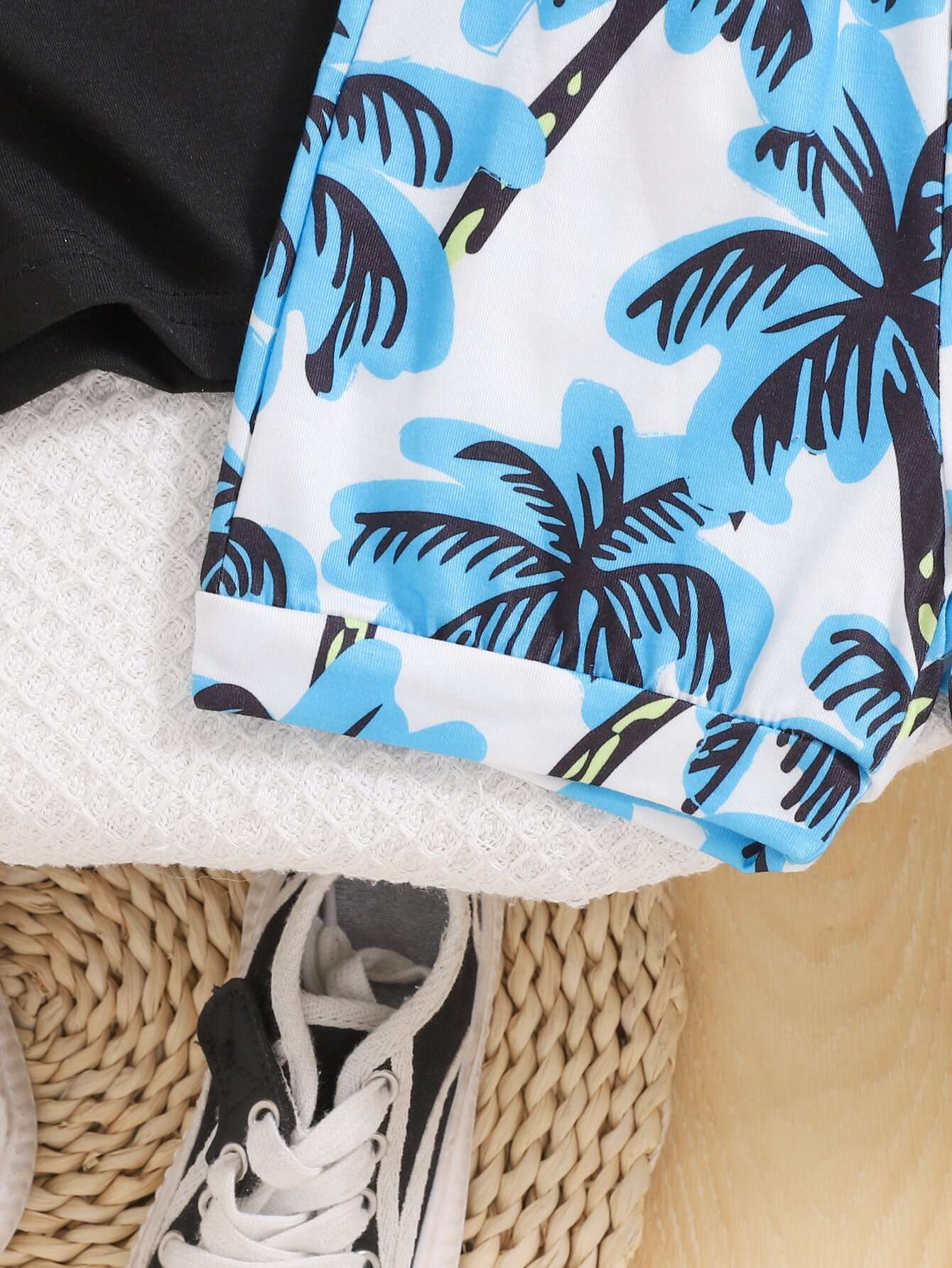2pieces-Summer Baby Boy Casual Sports Outdoor Comfort Breathable Beach Vacation Travel Black Vest + Coconut Tree Printed Shorts