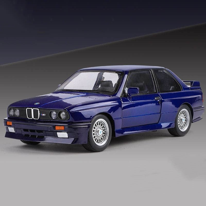 1:24 1988 BMW E30 M3 IM Liga Escala Modelo Carro Diecast Miniatura de Metal Carro Som?Luz Coleção de Carros Clássicos Brinquedo Infantil Veículo