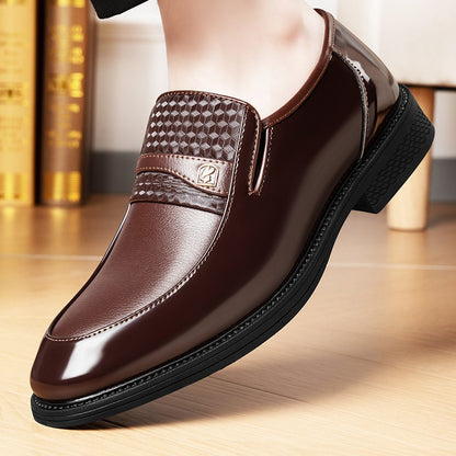 Business Formal Leather Shoes for Men Solid Color Fashion Casual Loafers Male Spring Autumn New Designer Dress Shoes Man