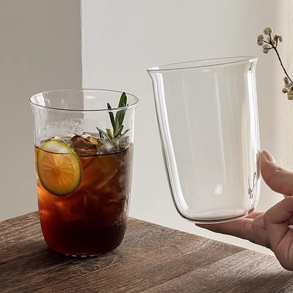 Copos de café gelado Copo de vidro estético Garrafa de água Copos para beber Utensílios de mesa decorativos Caneca de café gelado Copo de coquetel