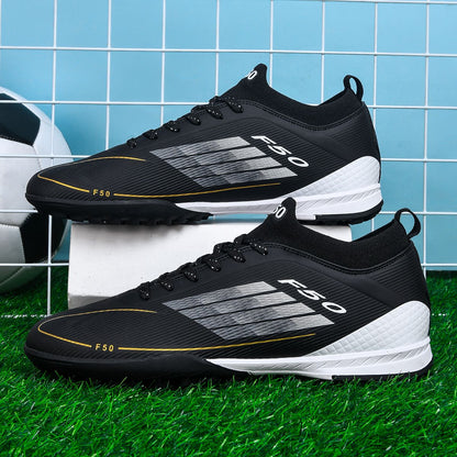 Men Professional Soccer Shoes Society Cleats Outdoor Football Shoes Society Cleats Grass Training Football Field Boots Sneaker