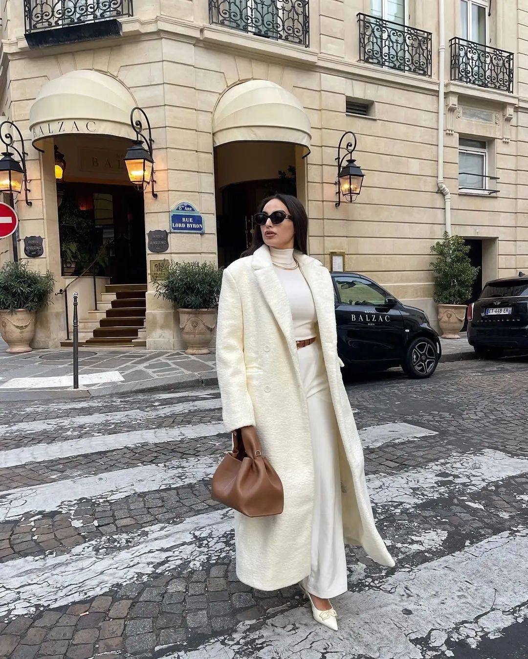 Elegant White Lapel Woolen Long Coat Women Fashion Full Sleeve Single-breasted Warm Loose Coats Lady Winter Commute Street Wear