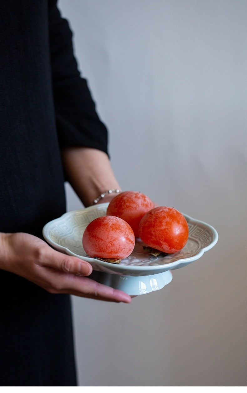 Chinese Style High Leg Fruit Dishes Ancient Pastry Plate Fruit Plate Appetizer Serving Platter Household Plates For Food Craft