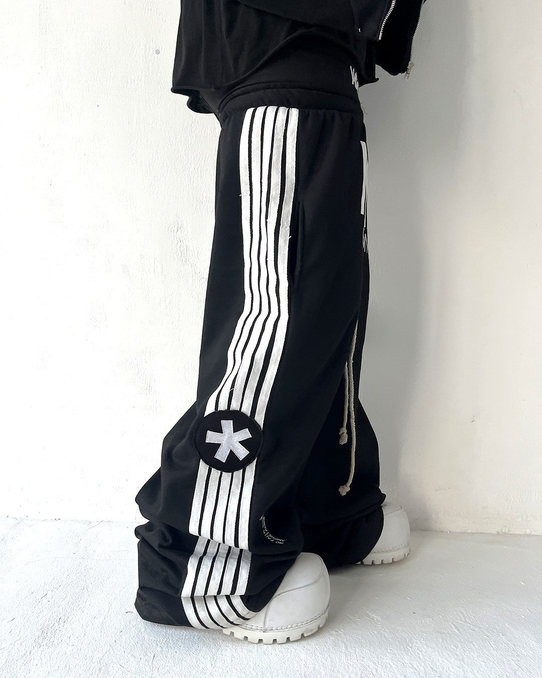 Calça de moletom masculina folgada com bordado de letras listradas padrão Y2K, moda urbana, Hip hop, Gótica, Harajuku, rock