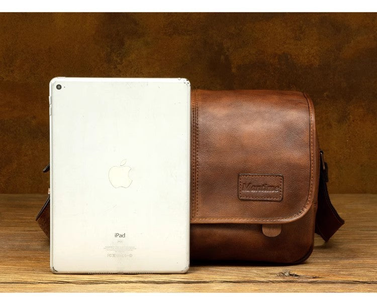 Leather shoulder bag men's messenger bag casual men's bag tide brand high-capacity leather messenger bag tooling backpack.