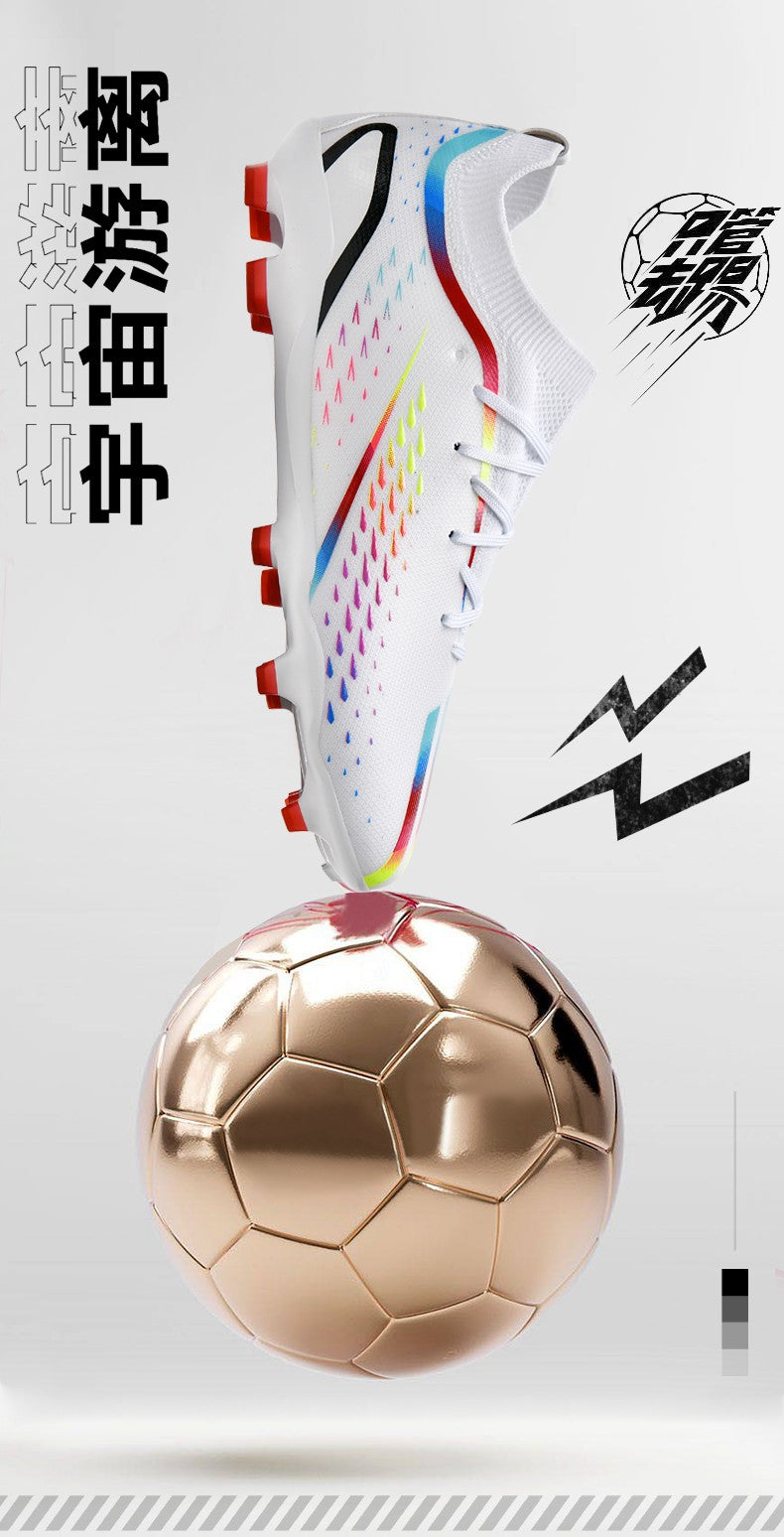 New Men Ultralight Soccer Shoes TF/FG Professional Football Boots Unisex Non-Slip Training Soccer Cleats Outdoor Field Chuteira