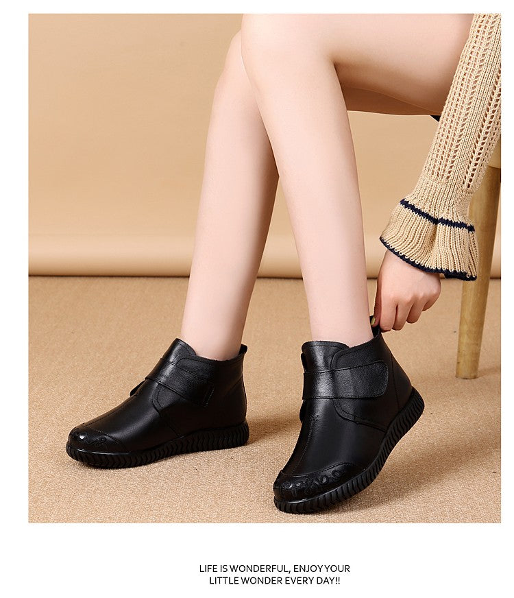 2024 New Women's Leather Ankle Furry Boots Thick Bottom Plush Shoes Women Winter Warm Fur Boot Female Fashion Footwear