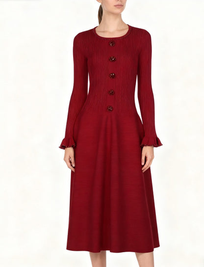 High Quality Spring And Autumn New Fashion Knitted Heavy Industry Pearl Slim Fit And Slimming Round Neck Long Sleeved Dress