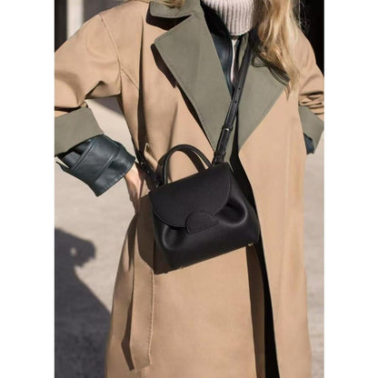 2025 High End Women's Bag with Niche Design, Light Luxury Leather Storage, Versatile Women's Bag for Commuting