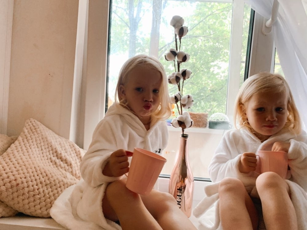 Boy and Girls Flannel Pajamas Robe Autumn and Winter Children Sleepwear Soft Hooded Kids Homewear 2-8 Years