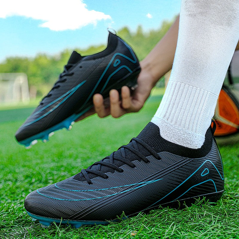 New Men Football Boots FG Training Shoes Soccer Shoes Non-Slip Soccer Cleats Long Spikes Ultralight Outdoor Drop Shipping