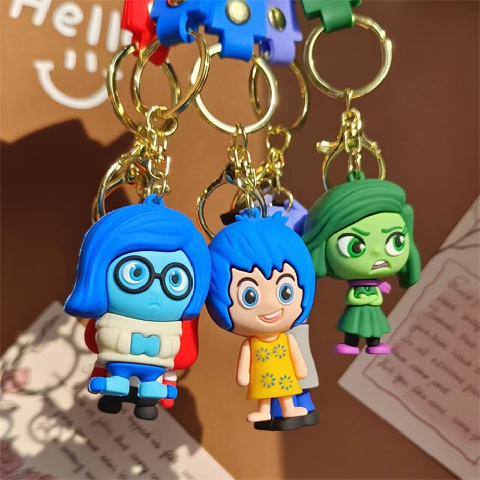 30 Peças/Conjunto Atacado Chaveiro Divertida Mente 2 Boneco de Personagem de Desenho Animado Fofo Chaveiro Pingente de Boneca de Personagem de Filme para Presente Infantil