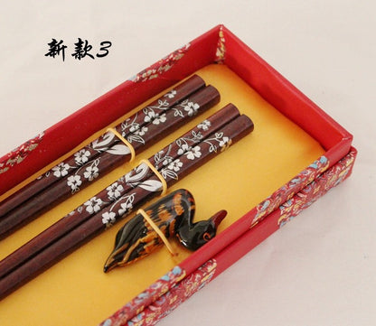 Hashis de madeira 2 pares com descanso características chinesas China Affairs apresenta melhor presente pauzinhos lembrança