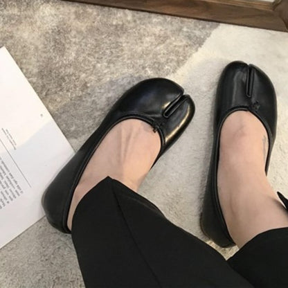 Fashion Soft Leather Split Toe Women Tabi Ballet Flats Spring Autumn Comfortable Walking Lazy Loafers Casual Girls Dance Shoes