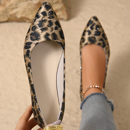 Leopard Shoes 2025 New Women Flats Woman Casual Shoes Pointe Toe Spring Summer Flat Fashion Ladies Shoes Slip-on Big Size
