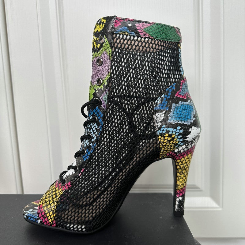 Novas Sandálias Femininas de Salto Alto Sexy Vazadas em Tela Tendência da Moda Verão Conforto Peep Toe Botas Stilettos Jazz Dance Tamanhos Grandes